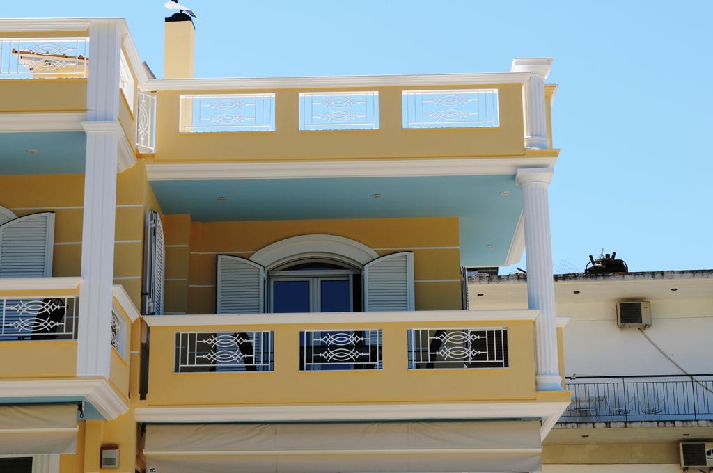 Royal'S Studios Loutra Edipsou  Exterior photo